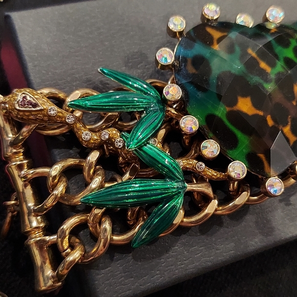 Betsey Johnson JUNGLE NECKLACE AND BRACELET SET VINTAGE - Picture 7 of 9